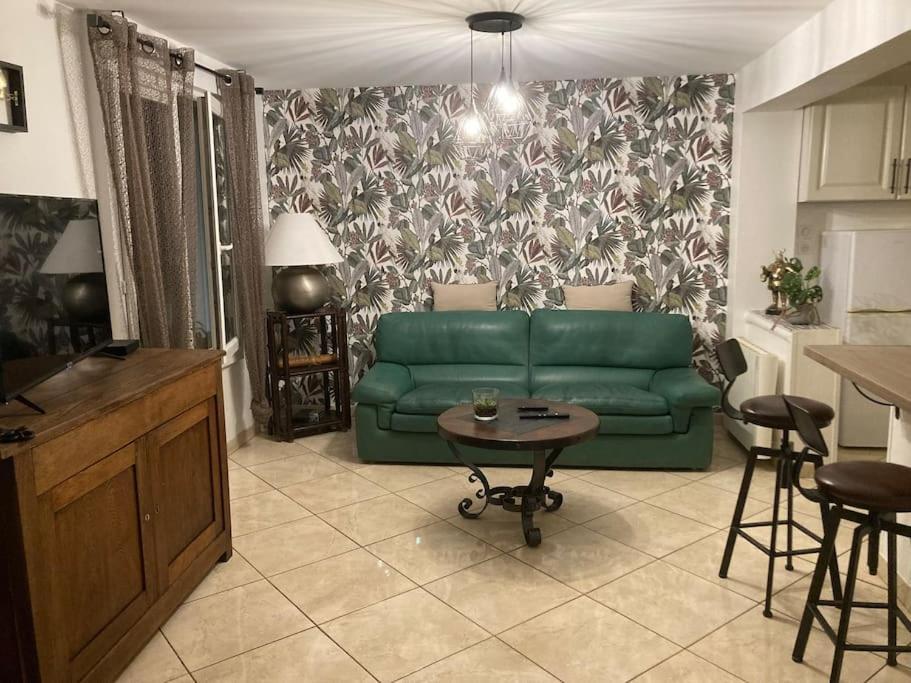 Agreable Maison Avec Jolie Terrasse Exterieure Champigneulles 外观 照片
